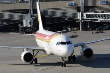 EC-JEI (2311) 2004 Airbus A319-111