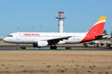 EC-JFN (2391) 2005 Airbus A320-214