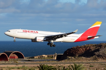 EC-MIL, (cn 1694), Airbus A330-202