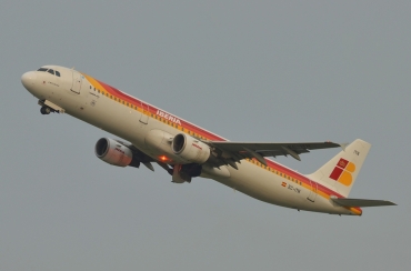 EC-ITN (2115) 2003 Airbus A321-211