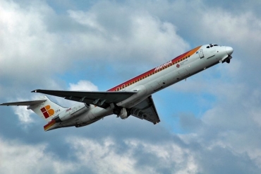 EC-FFH (53211) McDonnell Douglas MD-87