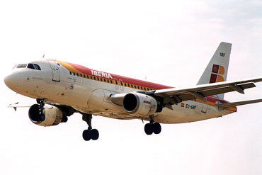 EC-GRF (136) 1990 Airbus A320-211