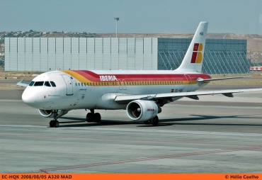 EC-HQK, (cn 1454), Airbus A320-214