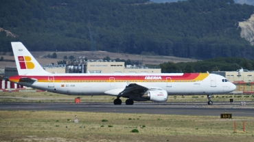 EC-HUH (1021) 1999 Airbus A321-211