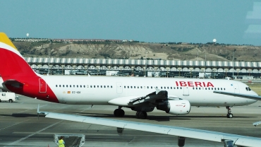 EC-IGK (1572) 2001 Airbus A321-211