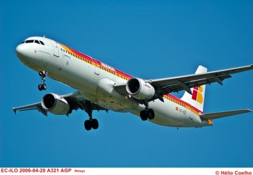 EC-ILO (1681) 2002 Airbus A321-211