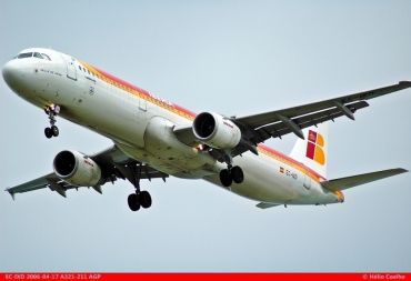 EC-IXD (2220) 2004 Airbus A321-211