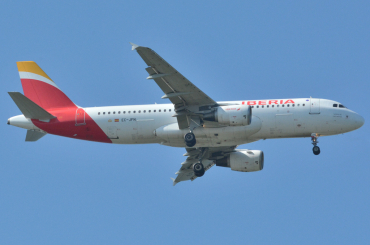 EC-JFN (2391) 2005 Airbus A320-214