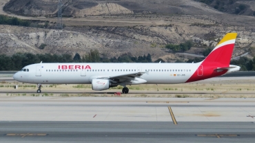 EC-JGS (2472) 2005 Airbus A321-211