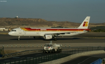 EC-JGS (2472) 2005 Airbus A321-211