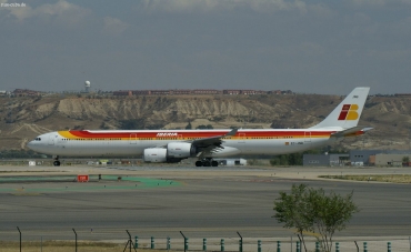 EC-JNQ (727) 2005 Airbus A340-642