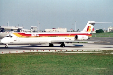 EC-FIG (53195) 1991 McDonnell Douglas MD-88