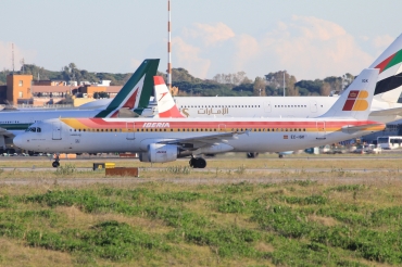 EC-IGK (1572) 2001 Airbus A321-211