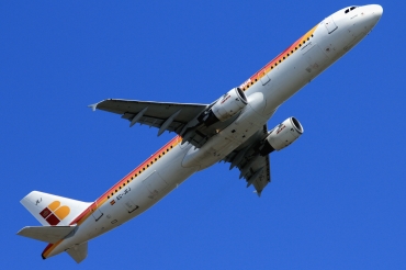 EC-JEJ (2381) 2005 Airbus A321-211