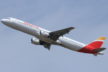 EC-ILP (1716) 2002 Airbus A321-211