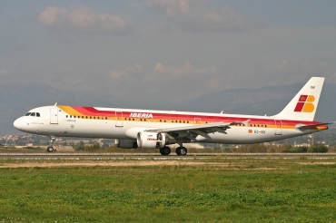 EC-IGK (1572) 2001 Airbus A321-211