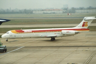EC-FFA (53209) McDonnell Douglas MD-87