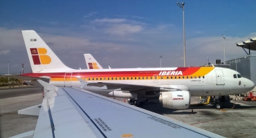 EC-KHM, (cn 3209), Airbus A319-111