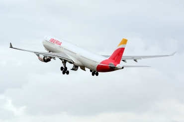 EC-LZX (1507) 2014 Airbus A330-302