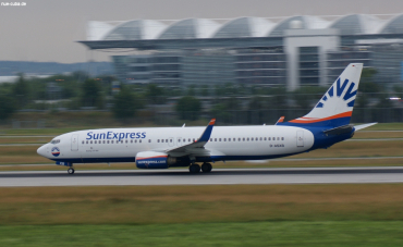 D-ASXB (30420) 2002 Boeing 737-8Z9(WL)