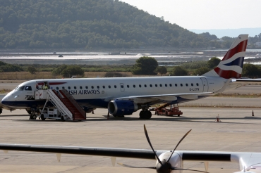 G-LCYN (cn 19000392) Embraer 190-100SR