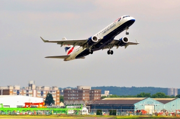 G-LCYU (19000674) 2014 Embraer 190-100SR