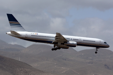 EC-ISY (26241) 1993 Boeing 757-256