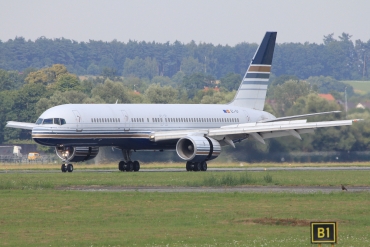 EC-ISY (26241) 1993 Boeing 757-256