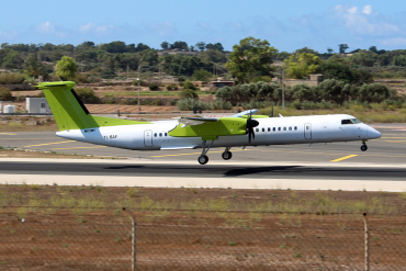 YL-BAF (4293) 2010 Bombardier Dash 8-Q402