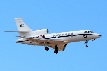 132 ( 132 ) 1984 Dassault Falcon 50 Surmar