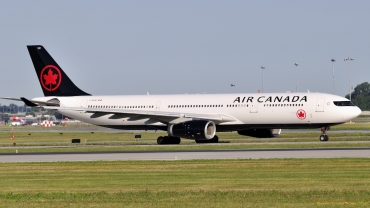 C-GFAF (277) 1999 Airbus A330-343