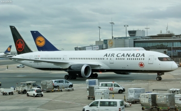 C-FVND (cn 38361) Boeing 787-9