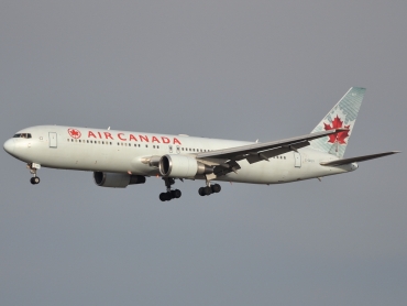 C-GHLV (30852) 2001 Boeing 767-36N(ER)