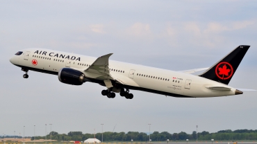 C-FNOG (35266) 2015 Boeing 787-9 Dreamliner