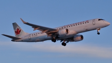C-FLWH (cn 19000094) Embraer 190-100IGW