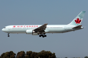 C-GLCA (cn 25120) Boeing 767-375ER