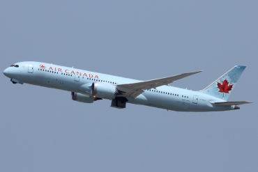 C-FNOI (cn 35268) Boeing 787-9