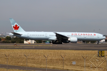 C-FIUW (cn 35249) Boeing 777-333ER