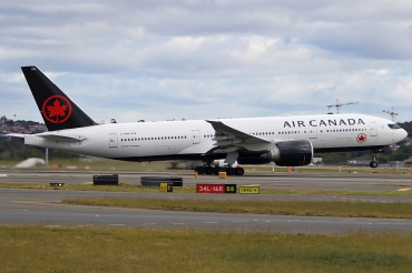 C-FNND (cn 35246) Boeing 777-233LR