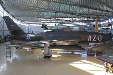 51-17053 (363) 1951 Republic RF-84F Thunderflash