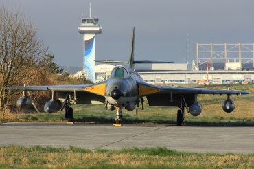 J-4110 (HABL-003079) 1972 Hawker Hunter F.58A