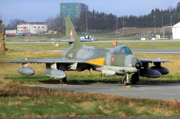 J-4110 (HABL-003079) 1972 Hawker Hunter F.58A