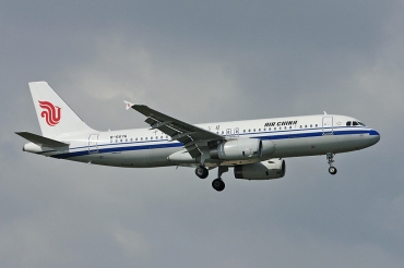 B-6676, (cn 4317), Airbus A320-232