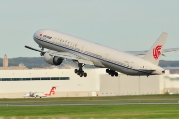 B-2043 (cn 41441) Boeing 777-39LER
