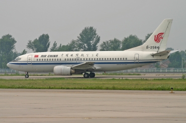 B-2584 (cn 25891) Boeing 737-3J6