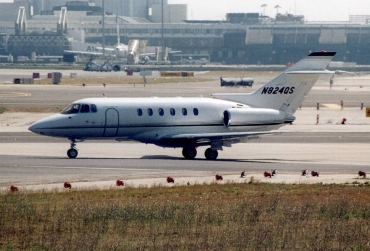 N824QS (258523) 2001 Raytheon Hawker 800XP