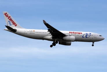 EC-LMN, (cn 597), Airbus A330-243