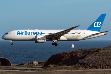 EC-MPE (cn 36418) Boeing 787-8