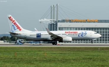 EC-LTM (cn 36591) Boeing 737-85P
