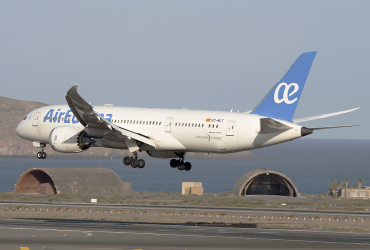 EC-MLT (36414) 2016 Boeing 787-8 Dreamliner